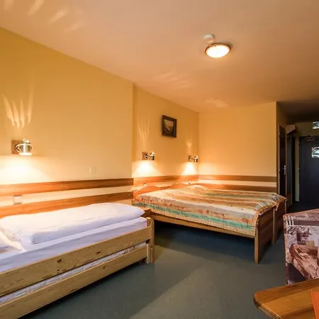 Hotel Junior Jasna 3*